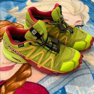 Salomon Speedcross 4 GTX in Electric Yellow Pink